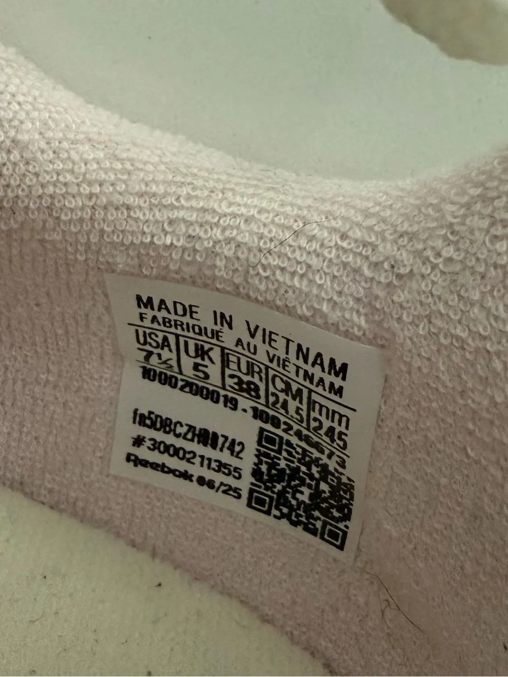 Reebok light pink